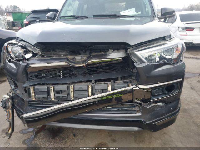 Toyota 4Runner Limited Nightshade Image 7