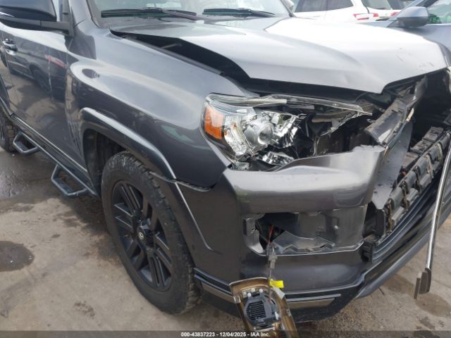 Toyota 4Runner Limited Nightshade Image 14