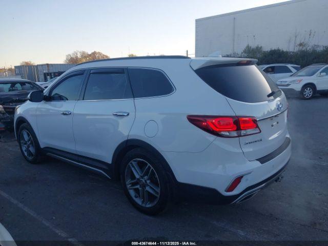 Hyundai SANTA FE Limited Ultimate Image 14