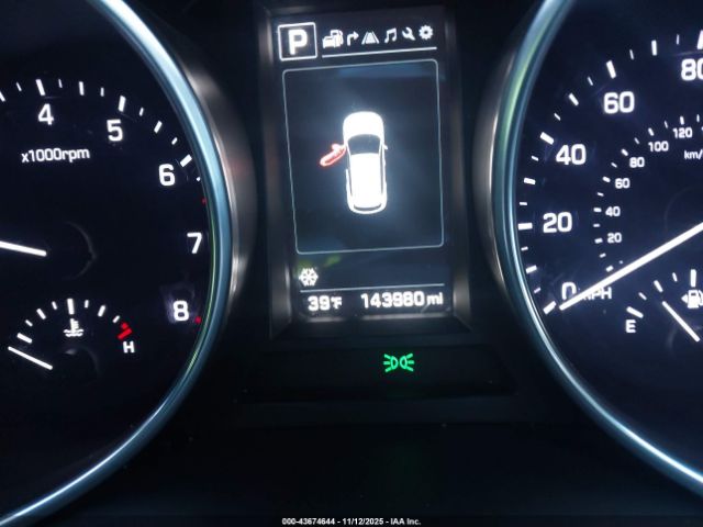 Hyundai SANTA FE Limited Ultimate Image 9