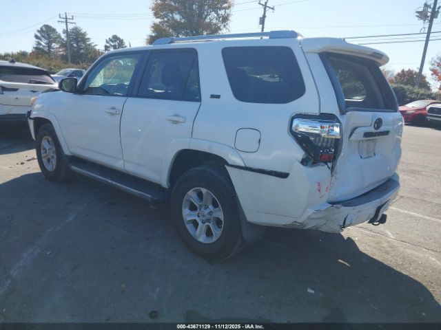Toyota 4Runner Sr5 Image 14