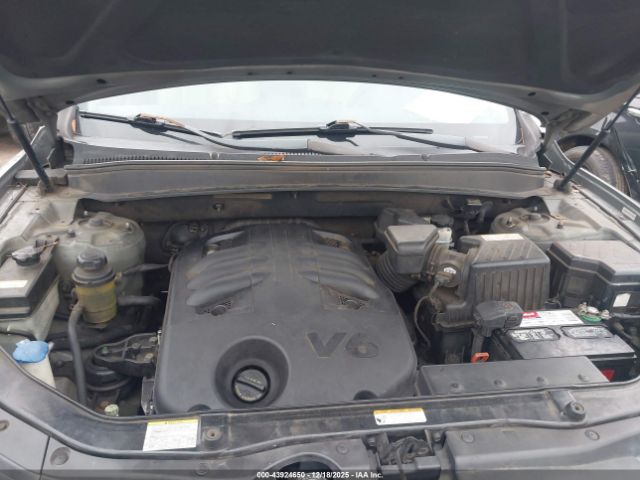 Hyundai SANTA FE Image 8