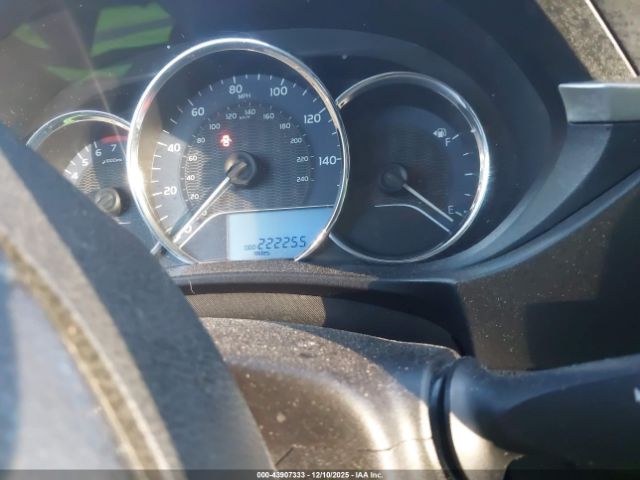 Toyota Corolla L Image 6