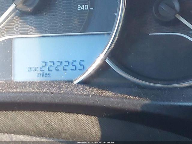 Toyota Corolla L Image 15