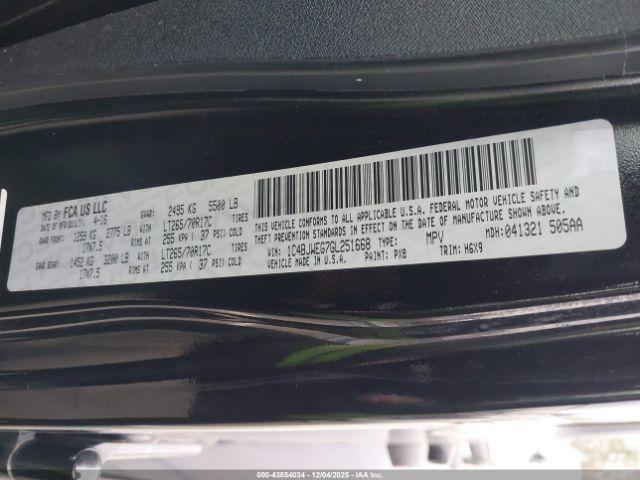 Jeep Wrangler Backcountry Image 15