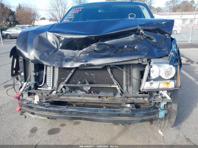 Chevrolet Tahoe Ltz Image 5