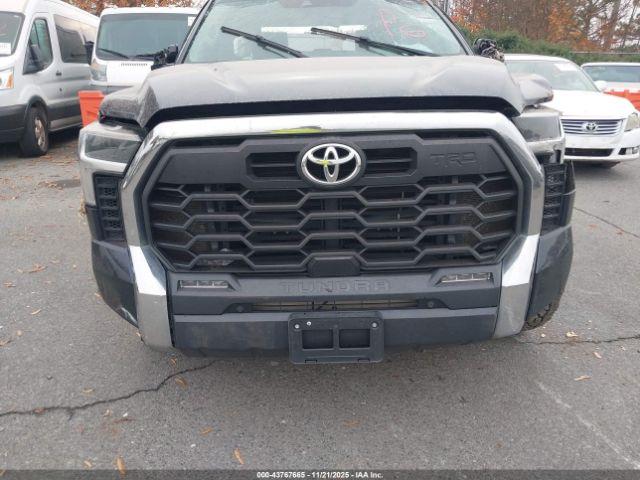 Toyota Tundra Sr5 Image 12