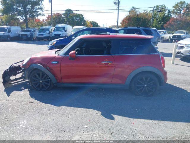 MINI Hardtop Cooper S Image 2