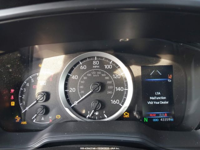 Toyota Corolla Le Image 11