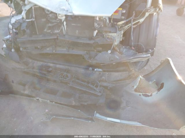 Toyota Sienna Le Image 9