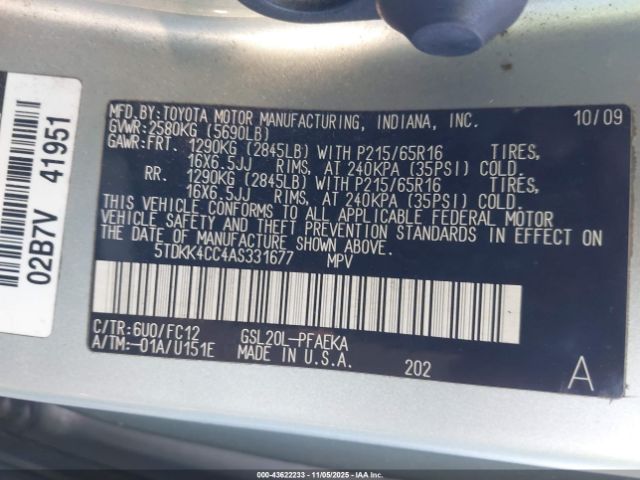 Toyota Sienna Le Image 11