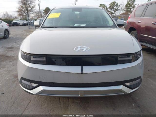 Hyundai Ioniq Sel Image 14